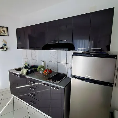 Miroslav Apartment Baška