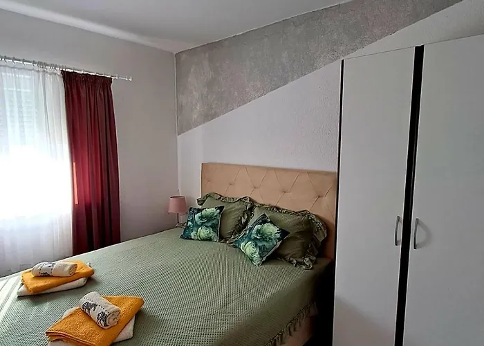 Apartament Miroslav *